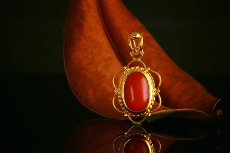 South Sardinia, Coral Stone Ring, Red Coral Stone, Red Coral Ring, Stone Ring Design, Ganesh Pendant, Birth Stones, Gold Pendent, Gold Jewelry Outfits