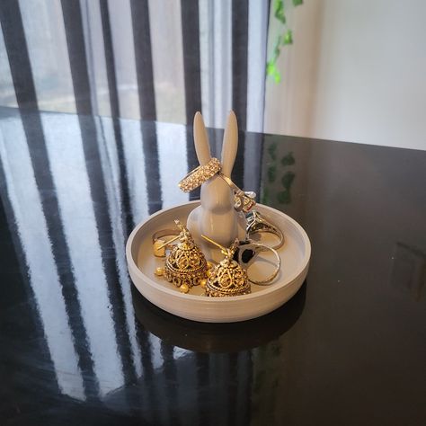 Etsy Store Link in Bio 🔥 Store your rings and earrings in this cute bunny designed jewelry holder! 3D printed with a variety of color options to choose from. A Great gift idea for any occasion! Buy Today at our Etsy Store Custom Ring Dish, Bunny Ring, Bunny Jewelry, Jewelry Tray Organizer, Ring Storage, Bunny Designs, Plastic Jewelry, Custom Ring, Jewelry Stand