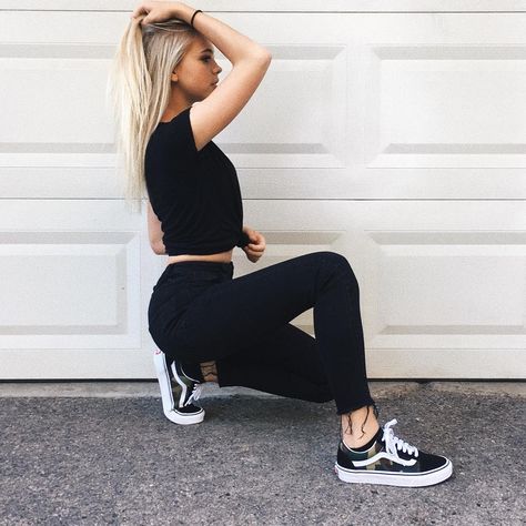 260k Likes, 783 Comments - jordyn jones (@jordynjones) on Instagram: “@vans” Jordyn Jones, Photos Tumblr, Foto Poses, Tumblr Photography, Looks Black, Instagram Pose, Amazing Outfits, About Fashion, Style Chic