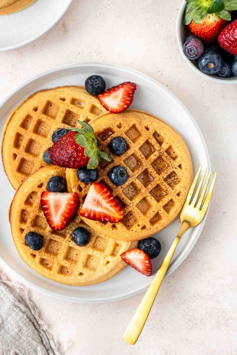 Dairy Free Waffles - Eight Forest Lane Dairy Free Waffles, Morning Smoothie Recipes, Blueberry Buttermilk Pancakes, Buttermilk Substitute, Aussie Food, Savory Waffles, Vegan Banana Bread, Breakfast Drink, Morning Smoothie