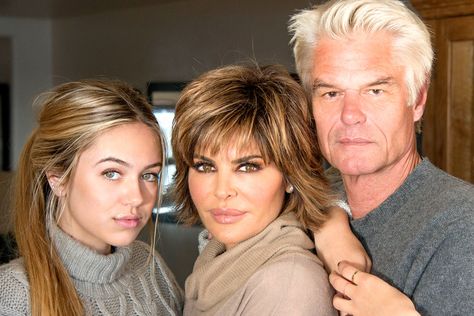 Lisa Rinna Hair, Lisa Rinna Haircut, Delilah Hamlin, Angelic Hair, Delilah Belle Hamlin, Modeling Contract, Delilah Belle, Harry Hamlin, Chelsea Kane