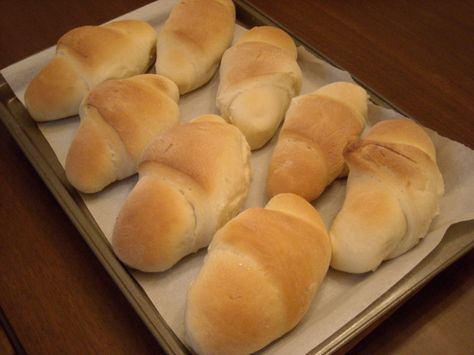 Angel Rolls Recipe - Genius Kitchen Angel Rolls Recipe, Angel Rolls, Goose Berry, Berry Patch, Gooseberry Patch, Biscuit Rolls, Dinner Rolls Recipe, Easy Bread Recipes, Easy Bread