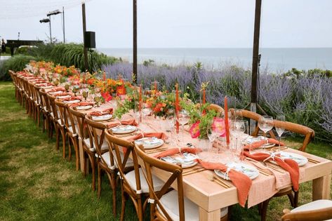 How to Host the Perfect Summer Soirée Hamptons Party, Katie Kime, Hamptons Summer, Outdoor Dinner Parties, Summer Tables, Summer Soiree, Summer Entertaining, Organic Produce, Chef Recipes