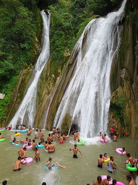 Kempty Waterfall Mussoorie, Uttaranchal Kempty Falls, Mussoorie Uttarakhand, Travel India Beautiful Places, India Travel Places, Amazing India, Best Honeymoon Destinations, Mussoorie, Water Fall, Best Honeymoon