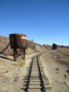 Courier 6, Calico Ghost Town, Old Western Towns, Petticoat Junction, Old West Town, Old West Photos, Location Unknown, Ghost City, Garden Railway