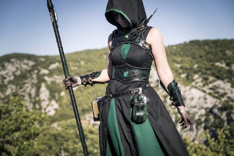 Frikka set -1 by AtelierFantastique.deviantart.com on @DeviantArt Female Larp Costume, Druid Costume Female, Larp Costume Female, Sorcerer Cosplay, Sorceress Cosplay, Armor Clothes, Rogue Costume, Larp Diy, Diy Fantasia