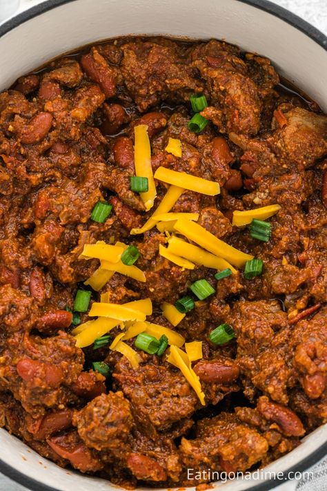 Texas Roadhouse Chili Recipe - Eating on a Dime Roadhouse Chili Recipe, Texas Roadhouse Chili Recipe, Western Foods, Mexican Beans Recipe, Copycat Chili, Cincinnati Chili Recipe, Texas Chili Recipe, Eating On A Dime, Chili Toppings