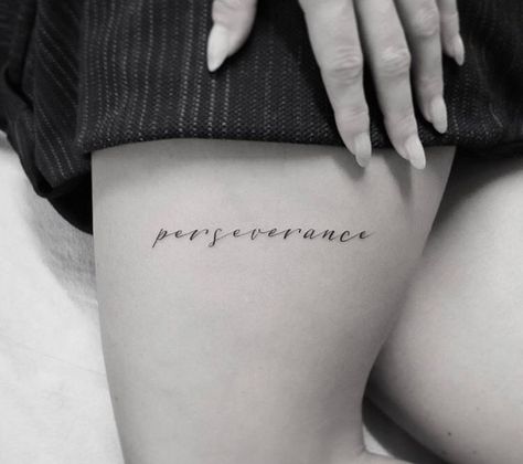 Perseverance Tattoo, Tattoo Fingers, Divorce Tattoo, Empowering Tattoos, Wörter Tattoos, Taboo Tattoo, Pola Tato, Tree Tattoos, Small Quote Tattoos