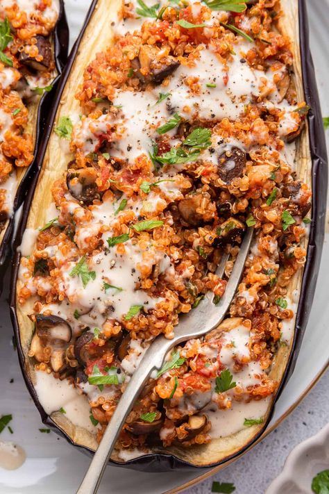 Eggplant With Tahini Sauce, Mediterranean Diet For Beginners, Stuffed Eggplant, Healthy Vegan Dinner, Recipes Quinoa, Eggplant Recipe, Simply Quinoa, Diet For Beginners, Tahini Sauce