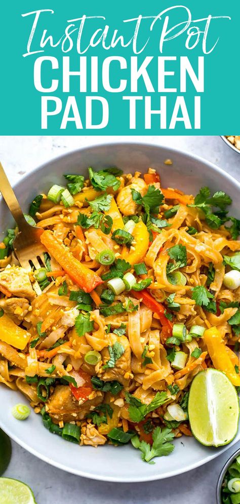 Homemade Pad Thai, Chicken Pad Thai, Power Bowl, Pad Thai Recipe, Recipes Instant Pot, One Pot Dinner, Meal Prep Bowls, Instant Pot Dinner Recipes, Instapot Recipes