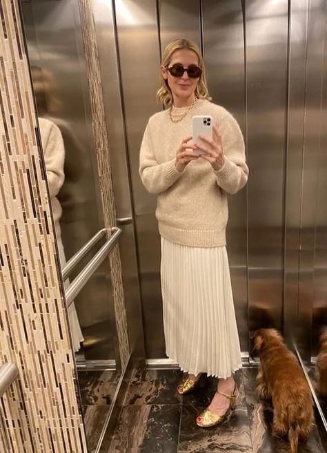 Nancy Landgraab, Kelly Rutherford Style, Lawyer Outfits Women, Celebrity Fits, Female Lawyer Fashion, Female Lawyer, Lawyer Outfits, Attorney Outfit, Professional Wardrobe Essentials