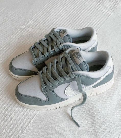 Shoe Wishlist Jordans, Dunk Low Mica Green, Dunk Low Shoes, Skor Sneakers, Trendy Shoes Sneakers, Pretty Shoes Sneakers, Dr Shoes, Jordan Shoes Retro, All Nike Shoes