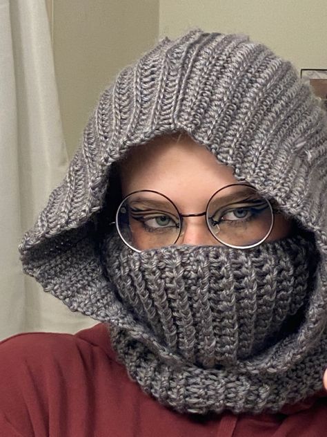 grey grunge diy handmade crochet hood Crochet Winter Face Cover, Crochet Face Covering, Crochet Hood Balaclava, Crochet Turtleneck Hood, Crochet Face Cover, Crochet Baclava Hood, Crochet Balaclava Men, Crochet Ideas Grunge, Grey Crochet Ideas