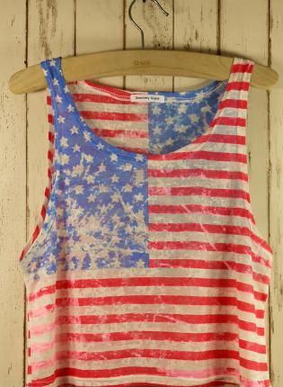 Retro American Flag Dyed Top,  Top, flag top flag print, Chic July 4, Looks Style, Dyed Tops, Look Fashion, Passion For Fashion, Print Tops, Unique Fashion, American Flag, Style Me