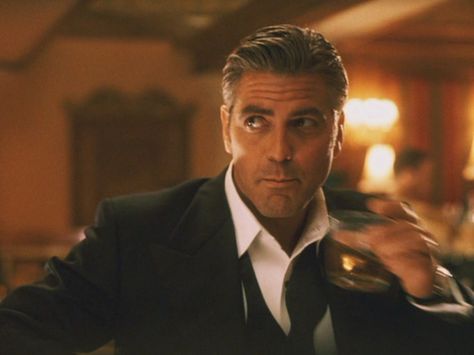 George Clooney in Ocean's Eleven George Clooney Haircut, Ocean’s Eleven, Funny Lists, Oceans Eleven, Oceans 11, Danny Ocean, Man Crush Monday, Weak In The Knees, Elegante Casual