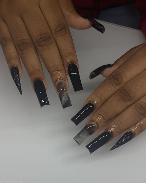 Nails Designs Ombre, Nails Short Acrylic, Bow Tie Nails, Acrylic Nails Short, Acrylic Nails Designs, Ombre Acrylic, Acrylic Toes, Black Acrylic Nails, Goth Nails