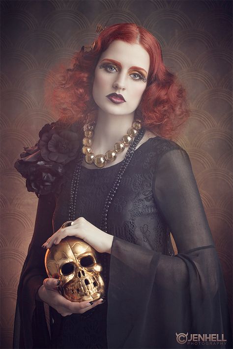 Dark Holding Skull, Holding A Skull, Dark Deco, Dark Victorian, Skull Reference, Drawing Meme, Carpe Noctem, Gothic Models, A Skull