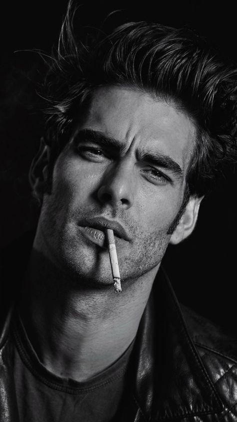 Golden Lions, Jon Kortajarena, Male Pose Reference, Famous Models, Bleached Hair, Be Perfect, Black Men, Brave, A Man