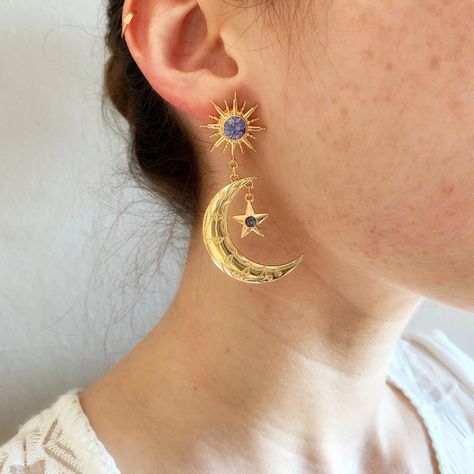 Heavenly Aesthetic, Oversized Earrings, Fake Jewelry, Moon And Sun, Types Of Earrings, Witch Jewelry, Kawaii Jewelry, Alloy Earrings, Statement Drop Earrings