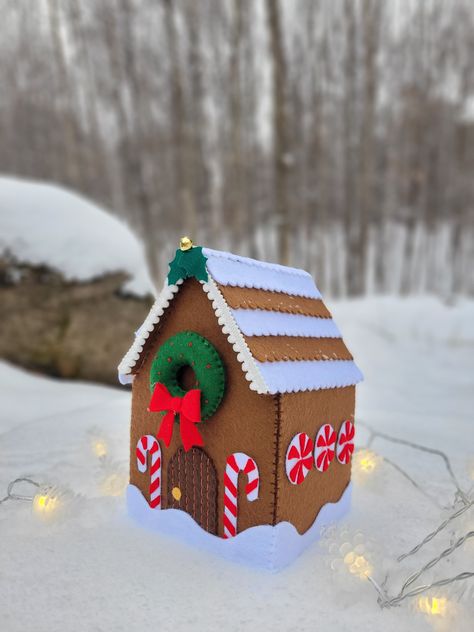 DIY Felt Gingerbread House – thefeltstore.com Diy Gingerbread House Gift Boxes, Felt Gingerbread House Template, Felt Gingerbread House Pattern, Fabric Gingerbread House, Felt House Pattern Templates, Building Gingerbread Houses, Felt Gingerbread House, Felt Butterfly, Butterfly And Moth