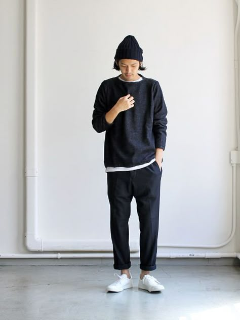 simplewear - Album on Imgur Japanese Minimalist Fashion, Japanese Mens Fashion, Japan Fashion Street, Mens Fashion Business Casual, Neue Outfits, Japanese Men, Men Street, Japanese Street Fashion, Mens Winter Fashion