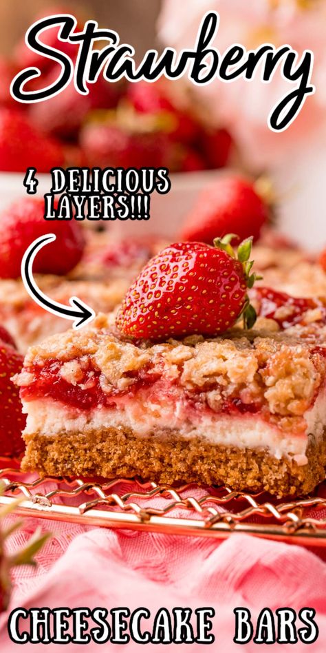 Strawberry Crumble Cheesecake Bars, Strawberry Filling Desserts, Strawberry Cheesecake Bars Recipes, Pie Filling Desserts, Cranberry Cheesecake Bars, Oatmeal Crumble Topping, Fruit Breads, Jubilee Cake, Oatmeal Crumble