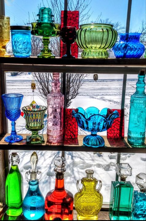 Colored Bottles Decor, Rainbow Glass Display, Rainbow Glassware, Diy Windows, Glassware Display, Church Merch, Vintage Pottery Planters, Mid Century Art Glass, Vintage Glassware Antiques