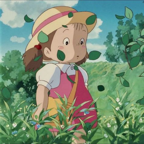 Ghibi Scene, My Neighbor Totoro Pfp, Studio Ghibli Icons Aesthetic, Gibli Studio Aesthetic, Ghibli Scenes, Ghibli Icons, Neighbour Totoro, Ghibli Aesthetic, Studio Ghilbi