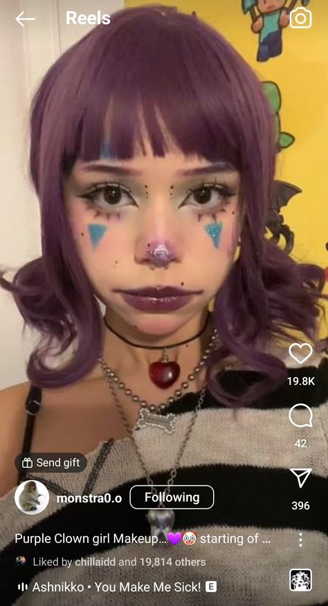 Wierd Make Up, Clown Makeup Monstra, Clown Makeup Without White Face, Monstra Clown Makeup, Clown Makeup Purple, Eye Makeup Dots, Weird Girl Makeup, Simple Cute Clown Makeup, Monstra0.3 Makeup Clown