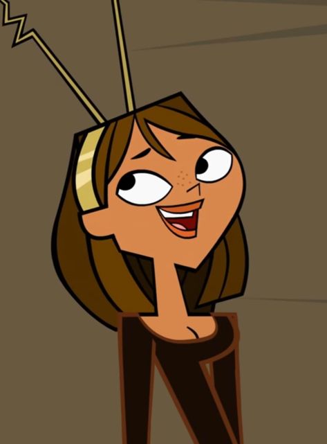 Courtney Tdi Icons, Courtlynn Total Drama, Courtney Pfp Total Drama, Courtly Total Drama, Trd Characters, Total Drama Island Courtney, Tdi Courtney, Blurry Colors, Tdi Icons