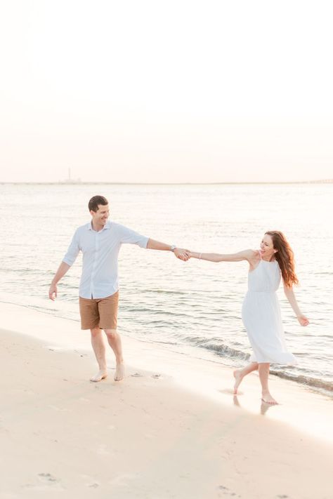 White Photoshoot Outfit, Beach Pictures Outfits, Tips For Marriage, Coordinating Family Outfits, Family Beach Pictures Outfits, Happy Anniversary To Us, White Beach Outfit, Marriage Anniversary Quotes, Goal Couple