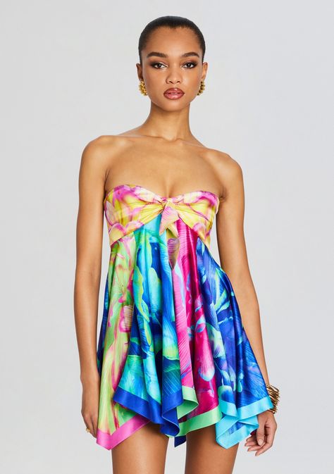 Embrace your playful side with our Senna Dress, a vibrant and girly ensemble that exudes fun and flair. Crafted from luxurious silk, this dress features a strapless design that adds a touch of sophistication to its playful charm. Whether you're attending a summer soiree, a bridal shower, or a garden party, this dress p Strapless Mini Cocktail Dress, Tokyo Summer Outfit, Uga Outfits, Strapless Dress Outfit, Hawaii Fits, Mini Formal Dress, Sorority Dresses, Tokyo Outfits, Summer Mini Dresses