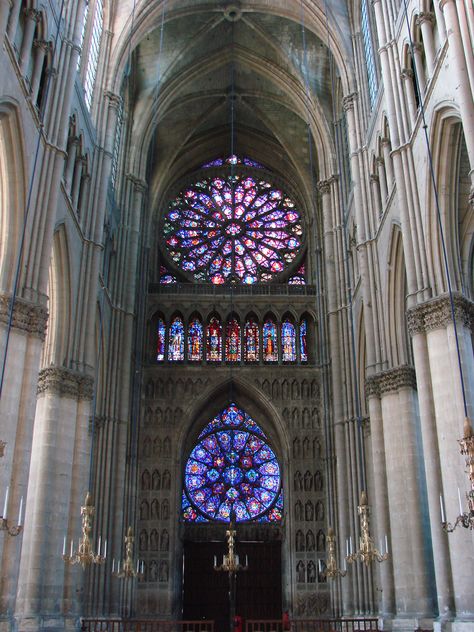 stained glass Victorian Architecture Interior, Reims Cathedral, Old Abandoned Buildings, Modern Gothic, Romanesque Architecture, Gothic Cathedrals, Cathedral Architecture, Gothic Cathedral, Gothic Church