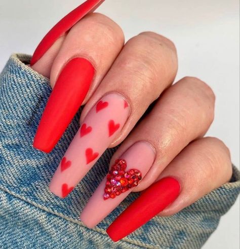 Blush Pink Valentines Nails, Valentine’s Day Simple Nails, Valentines Day Nails Rinstone, Iridescent Valentines Nails, Valentines Day Nails Matte, Coffin Valentines Nails, Valentines Day Nails Glitter, Red Valentines Day Nails Acrylic, Edgy Valentines Nails