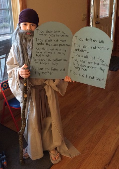 Moses costume Moses Costume Diy, Diy Moses Costume, Diy Bible Costumes Kids, Bible Characters Costumes, Bible Costume Ideas, Bible Costumes For Kids, Bible Halloween Costumes, Biblical Halloween Costumes, Bible Character Costumes Kids