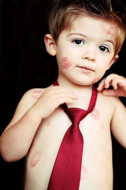 valentines day pic Toddler Valentines Day, Foto Kids, Valentine Photo Shoot, Valentines Day Ideas, Trendy Photography, Valentine Picture, Valentines Day Pictures, Toddler Photos, Toddler Valentines