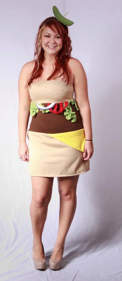 Cheeseburger Dress Cheeseburger Costume, Hamburger Costume, 5k Costume, Food Costumes, Parrot Head, Costume For Women, Food Fashion, Women Dress, Costumes For Women