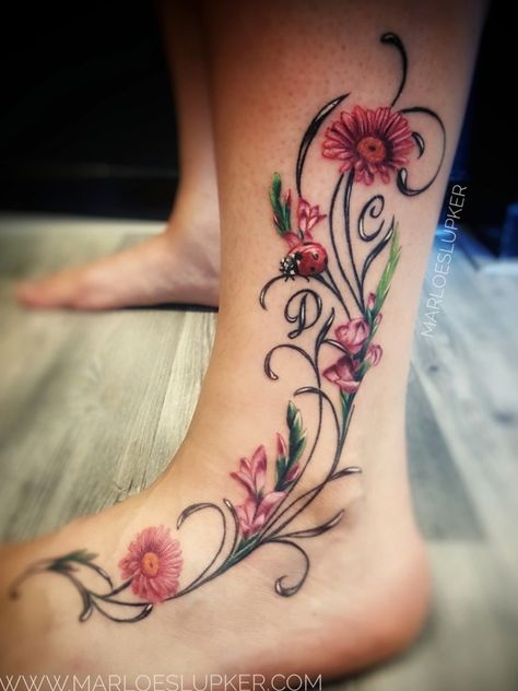 Tattoo uploaded by Marloes Lupker • Elegant ankle tattoo with pink flowers and a cute ladybug #ankletattoo #curlytattoo #pinkflower #ladybug #elegant #feminine #initials #gladiolus • 958548 • Tattoodo Gladiolus Flower Tattoos, Ink Logo, Rose Tattoos For Women, Remembrance Tattoos, Cute Ladybug, Gladiolus Flower, Unalome Tattoo, Vine Tattoos, Initial Tattoo