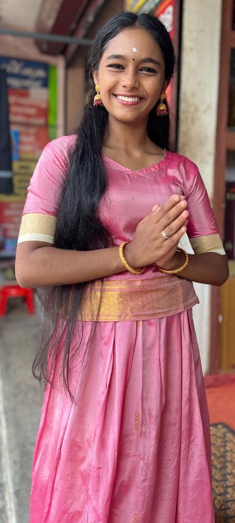 Shivani Menon, Onam Outfits, Pattu Pavadai, Chocolate Pictures, Indian Natural Beauty, Frock For Women, Desi Girl, Beauty Images, Beautiful Women Over 40