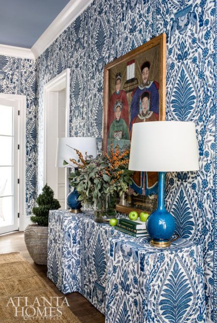 Pinnacle of Style - AH&L Cate Dunning, Atlanta Homes Magazine, Christopher Spitzmiller, Atlanta Homes And Lifestyles, Fresh Living Room, Fabric Covered Walls, I Relate, Anna French, Atlanta Homes