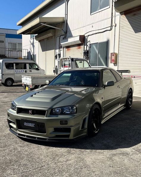 Er34 Skyline, Money Is Everything, Skyline Nissan, Nissan Gtr Wallpapers, Gtr Nissan, Nissan Gtr R34, R34 Skyline, Gtr Car, Datsun Car