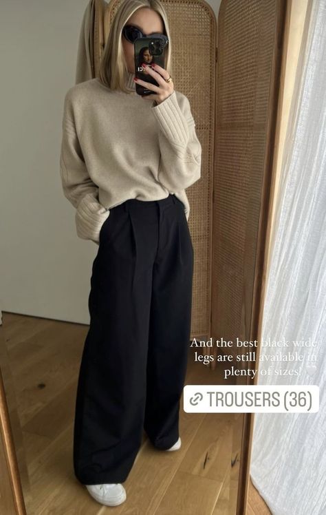 Jumper Office Outfit, Business Casual 2023 Fall, Fall Slacks Outfit, Slacks Winter Outfit, Smart Casual Fall Outfits For Women, Scandinavian Business Outfit, Baggy Smart Casual, Casual Work Outfits Winter 2023, London Office Outfit