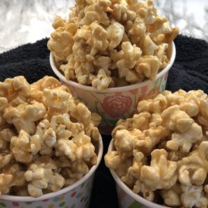 Best Caramel Corn, Magic Dough, Caramel Corn Recipes, Caramel Corn, Caramel Cake, Caramel Popcorn, Caramel Recipes, Everything Bagel, Recipe Details