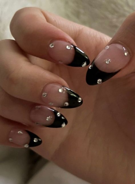 nails Black French Almond Nails With Rhinestones, Black Almond Design Nails, Almond Black French Tip Nails With Rhinestones, Almond French Tip Rhinestones, Black French Tips With Diamonds, Black Nail Diamonds, Trendy Almond Nails Black, Black Nail Ideas With Rhinestones, Black And White French Nails Almond