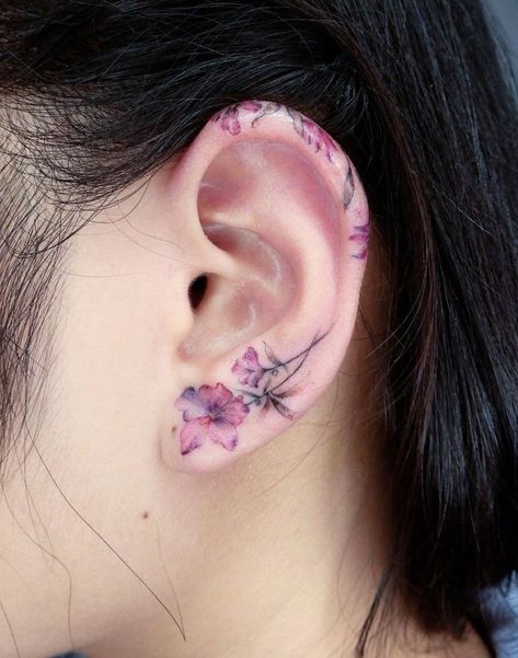 Creative Piercings, Inner Ear Tattoo, Nose Tattoo, Tiny Tats, Ear Tattoos, Dot Work Tattoo, 문신 디자인, Pattern Tattoo, Mini Tattoos