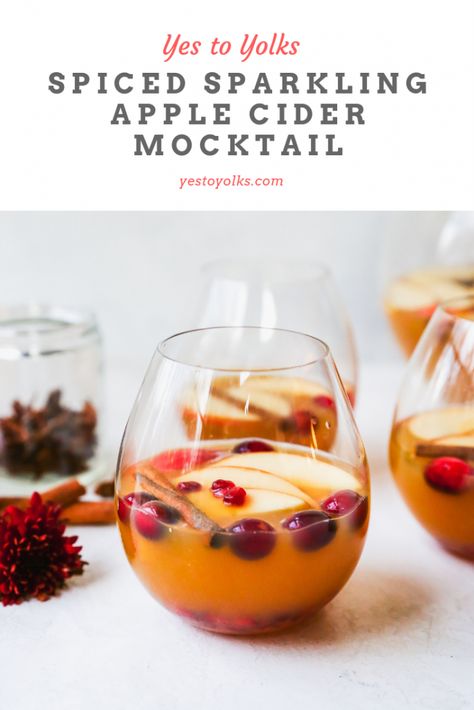 Cider Drink Recipes, Holiday Mocktail, Thanksgiving Foods, Cider Cocktails, Sliced Pears, Spiced Apple Cider, Sparkling Cider, Spiced Cider, Frozen Cranberries