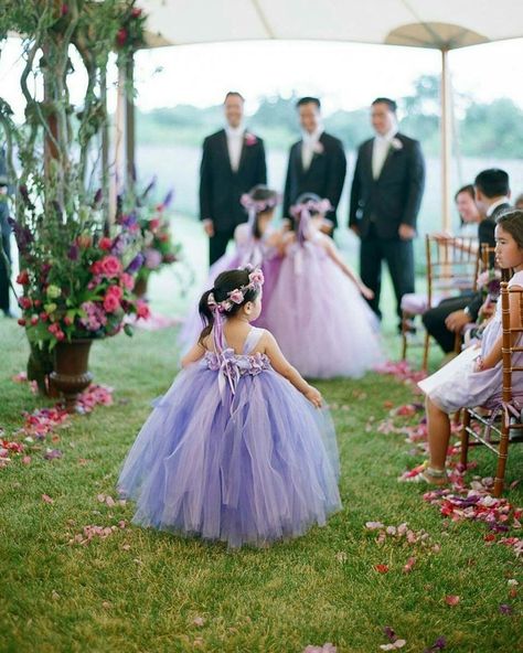 Vows Wedding Reception Outfit For Bride, Lavender Flower Girl Dress, Lilac Flower Girl Dresses, Rapunzel Wedding, Lavender Wedding Theme, Purple Flower Girls, Tangled Wedding, Wedding Reception Outfit, Purple Flower Girl Dress