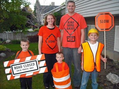 Family Halloween Costume: Road Construction Baby Construction Costume, Construction Costume Kids, Construction Theme Costume, Construction Family Halloween Costume, Family Construction Halloween Costumes, Construction Family Costume, Diy Construction Costume, Construction Cone Costume, Construction Halloween Costume