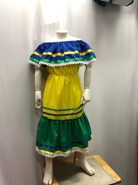 Brazilian Traditional Clothing Culture, Brasil Traditional Clothing, Brazilian Dress Traditional, Brazilian Outfits Traditional, Brazil Traditional Clothing, Brazilian Traditional Clothing, Traditional Brazilian Clothing, Brazil Traditional Dress, Brazil Clothes