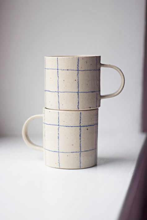 Striped Ceramic Mug, Underglazed Mug, Hand Thrown Pottery Mugs, Hand Made Mugs, Minimalist Pottery, Ceramic Minimalist, Handmade Ceramic Mugs, Pottery Items, Ceramic Cutlery